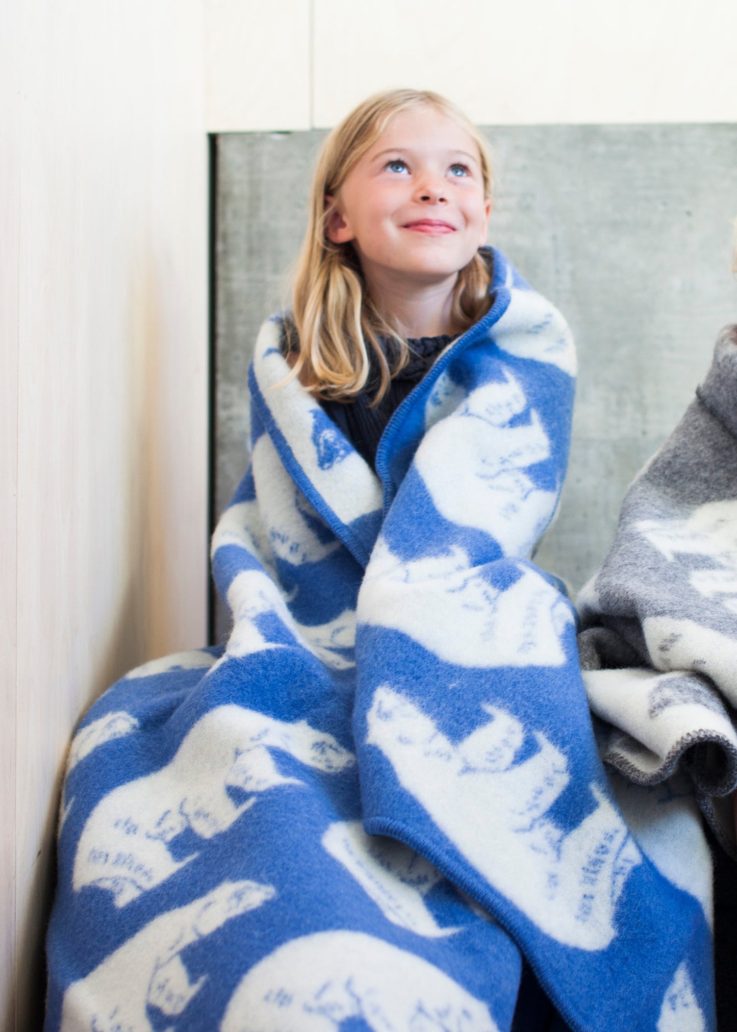 Bear Jaquard Blanket Light Blue