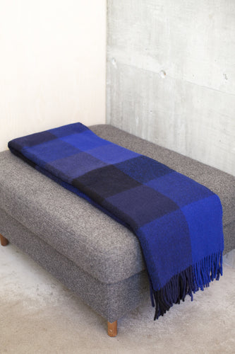 Royal Checker Blanket royal blue