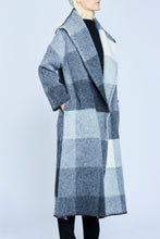 LYNG Long Coat