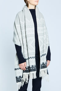 Marius Shawl/ Travelling Blanket